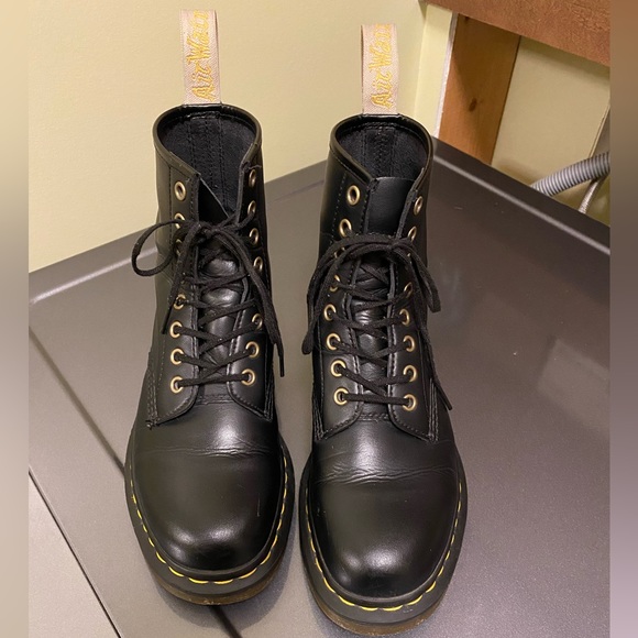 Doc Martens Vegan Leather 1460 8 Eye Lace Up Boots - Picture 1 of 6